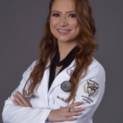 Julia Azevedo Vergueiro Longato