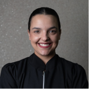Lia Pereira Lincoli, Dra.